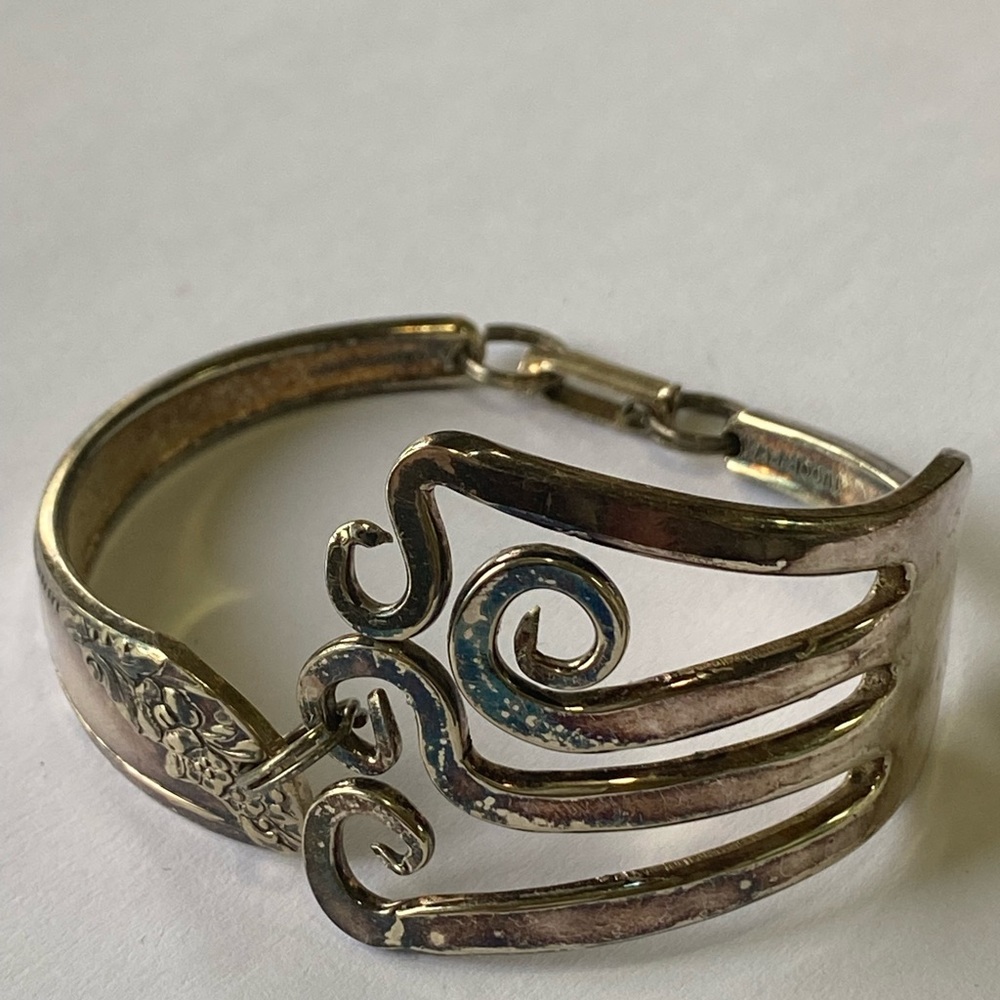 Vintage sterling silver hinged fork bracelet